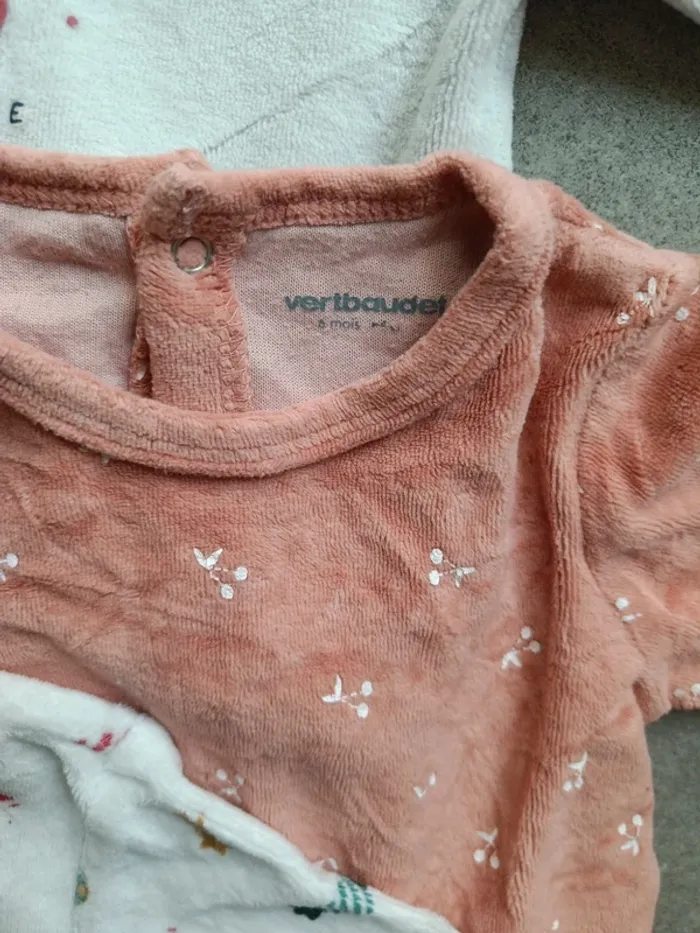 Lot de 3 pyjamas Vertbaudet 6 mois velours - photo numéro 3