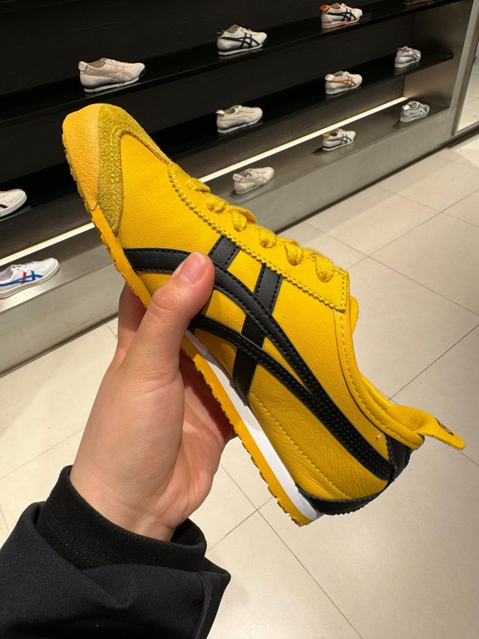 Onitsuka Tiger (MEXIQUE 66) Bruce Lee (Jaune et Noir)40.5 - photo numéro 3