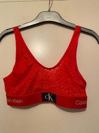 Brassière Rouge Calvin Klein taille xs neuf