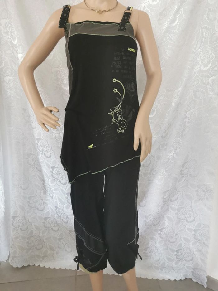 Pantacourt. Noir-vert. Taille 38. La Mode Est À Vous - photo numéro 2