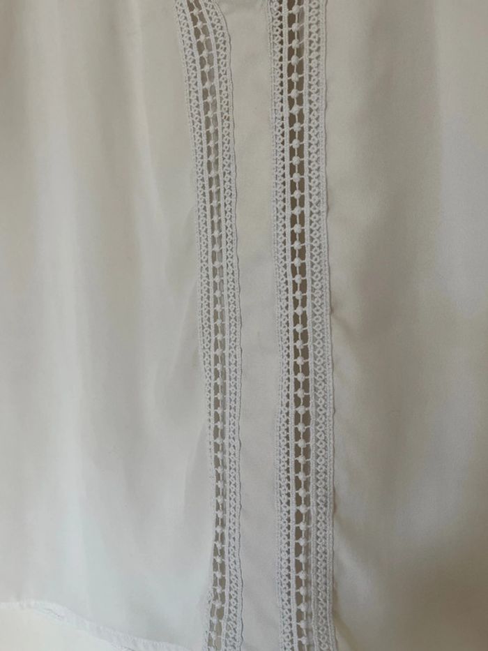 Blouse blanche - photo numéro 2