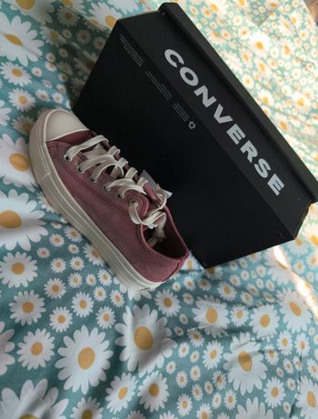Converse femme neuve 