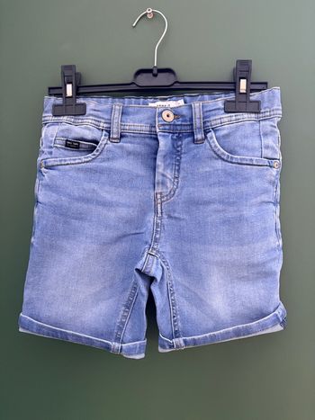 💙 Short garçon Name It – 8 ans (128 cm) – Bleu clair – TBE