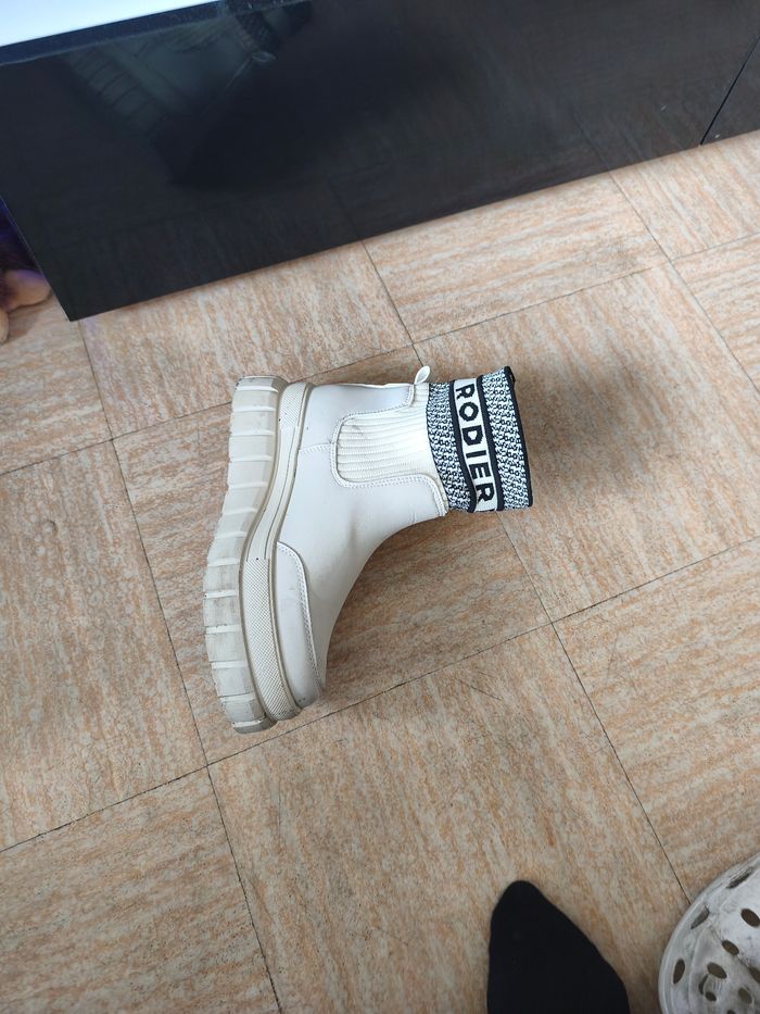 Bonjour vend botte - photo numéro 2