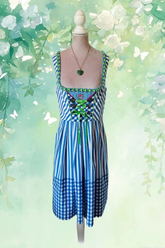 🦋🌿Robe traditionnelle autrichienne Dirndl cottagecore austrian dress🌿🦋 - photo numéro 2