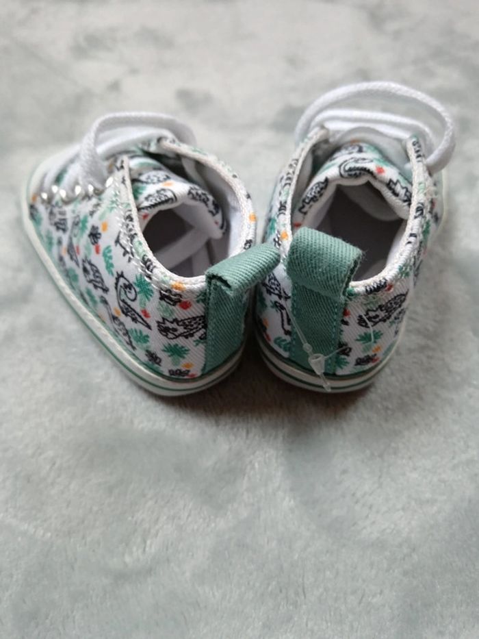Chaussure bebe neuve - photo numéro 4