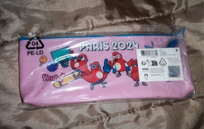 Trousse Paris 2024 jeux olympiques rose - photo numéro 2