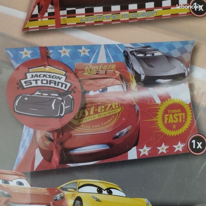 3 pochettes boîtes cadeaux Neuf - photo numéro 6