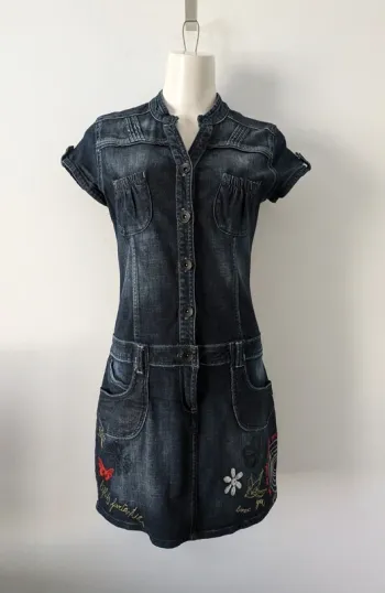 Robe en jean brodée - Desigual - taille 38