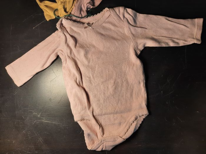 Lot de 3 bodies - photo numéro 2