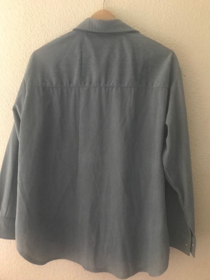 Chemise velours , taille grand - photo numéro 3