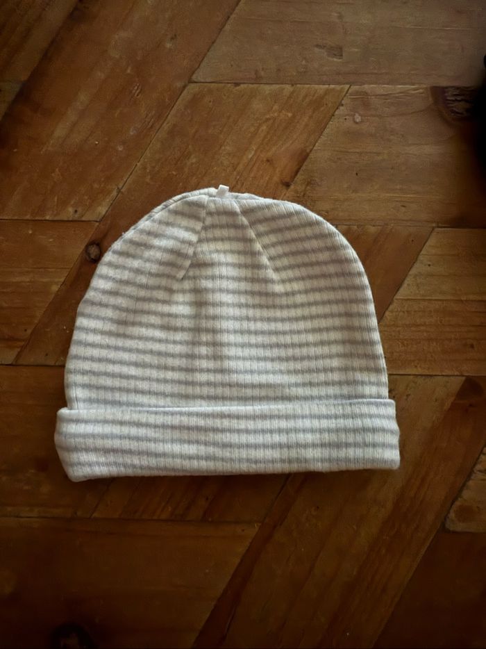 Lot de bonnets - photo numéro 3
