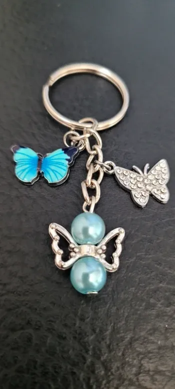 Porte-clés ange gardien papillons porte-bonheur