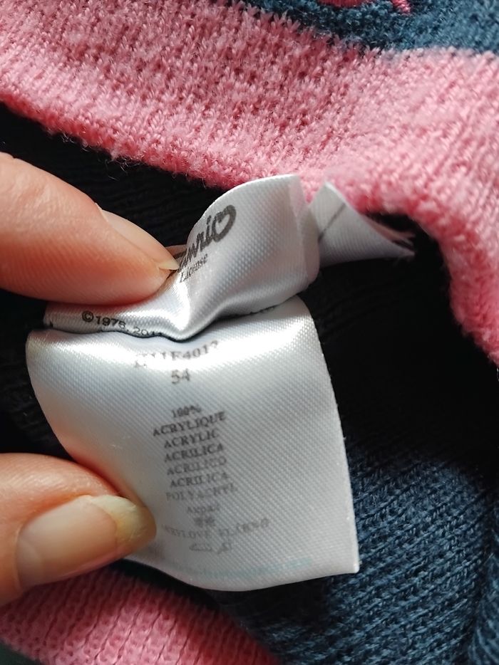 Bonnet Hello Kitty taille 54 fille 6 ans - photo numéro 3