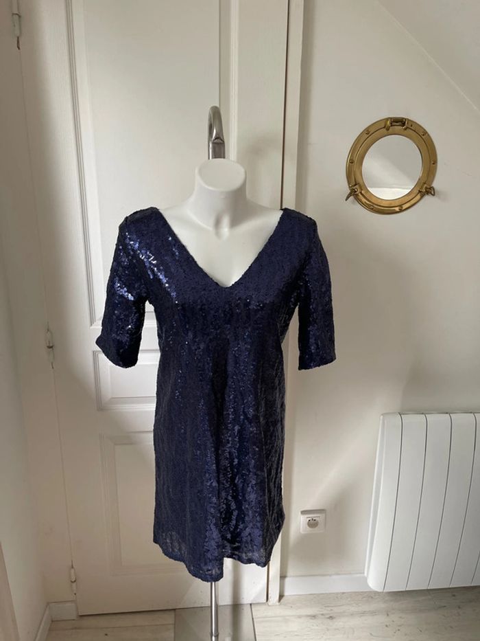 Robe à sequins - photo numéro 2