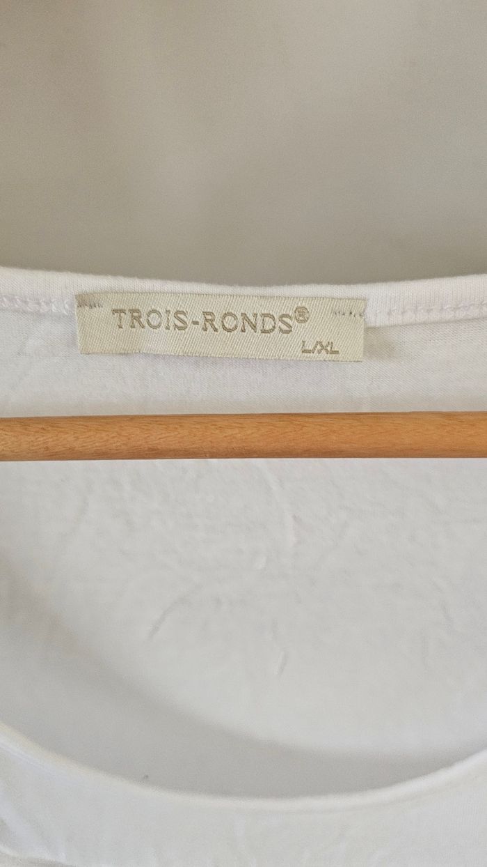 Tunique Trois-rond tailld L/XL 40/42 - photo numéro 2
