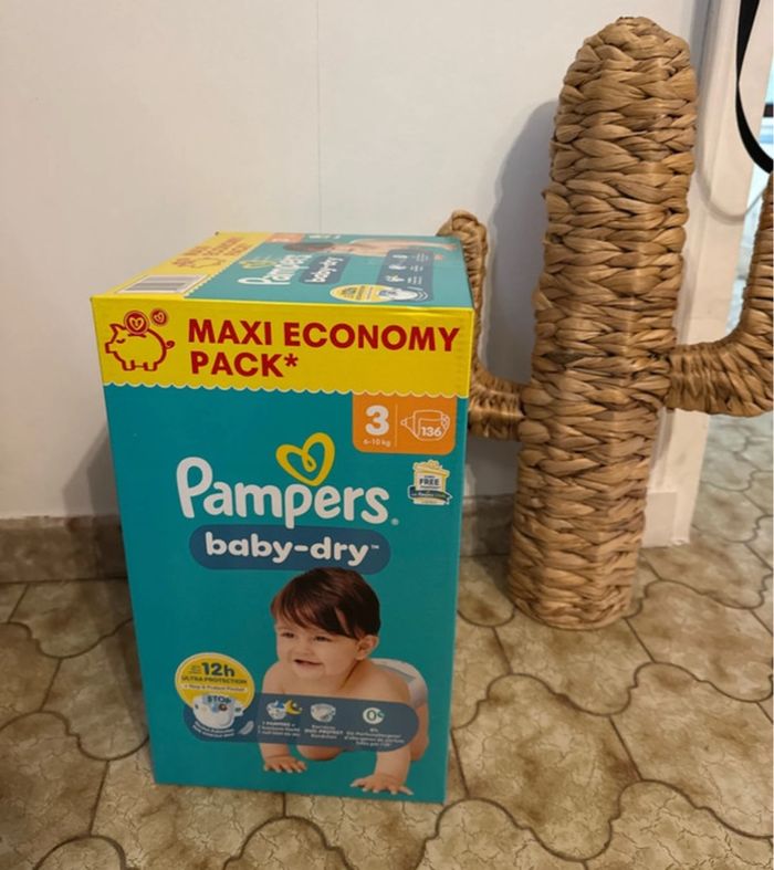 Couche pampers taille 3