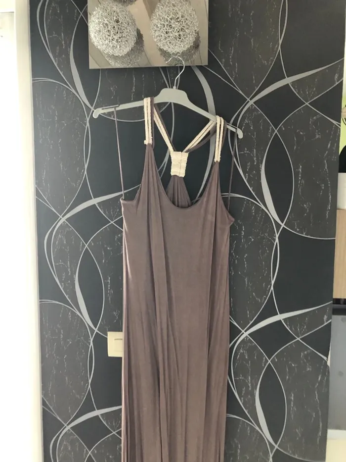 Robe marron