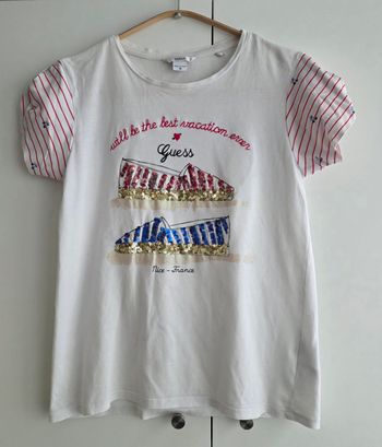 T-shirt Guess, taille 16 ans