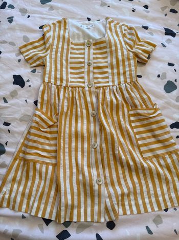 Robe manches courtes 