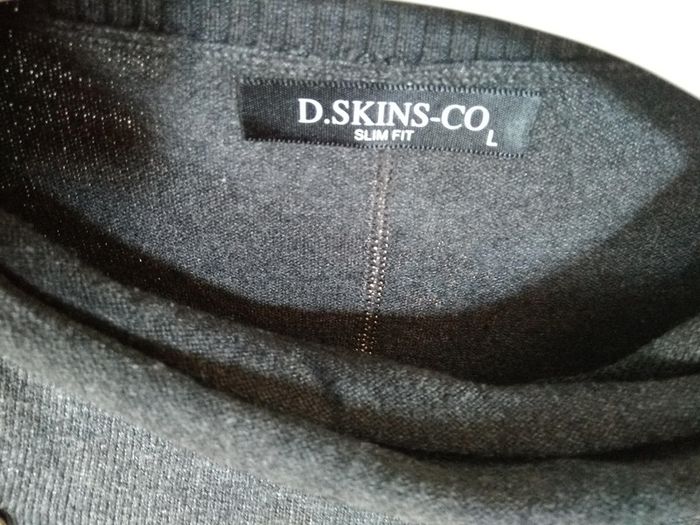 Pull gris coutures apparentes - photo numéro 10