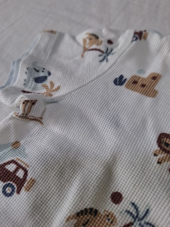 Ensemble short/tee-shirt C&A 18 mois - photo numéro 3