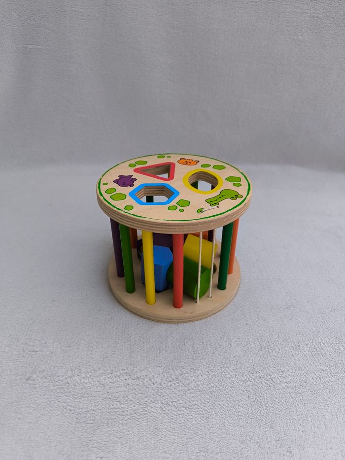 Jouet d'éveil en bois