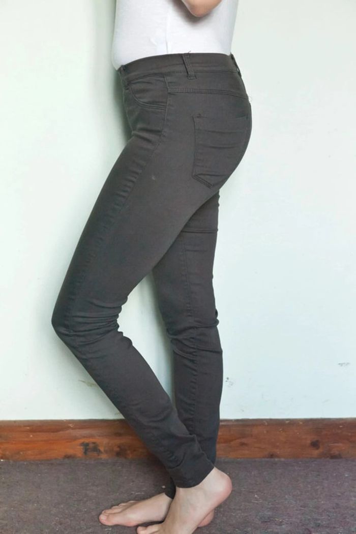 Pantalon slim cache cache violet bleu