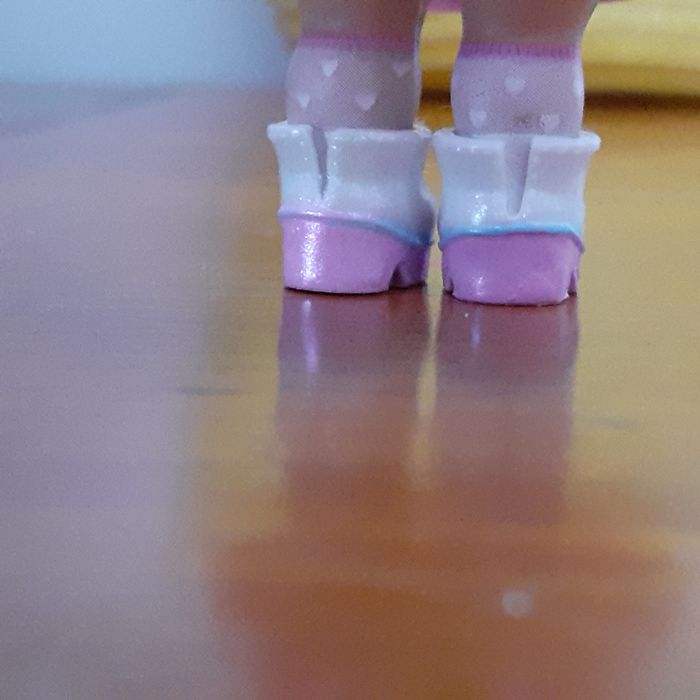 Figurine Poupée + 4 accessoires *L.O.L - photo numéro 8