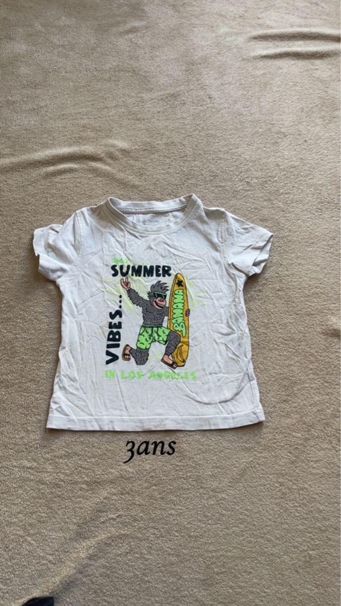 TEE shirt 3ans