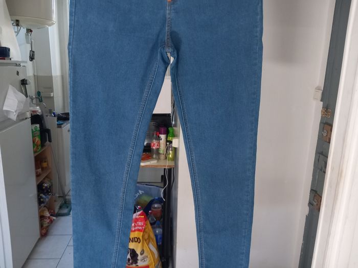 Jean de femme taille 40 marque kiabi - photo numéro 5