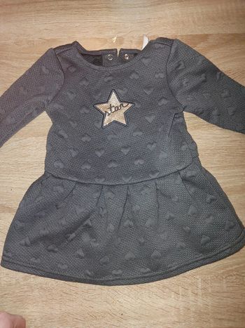 Petite robe 9 mois