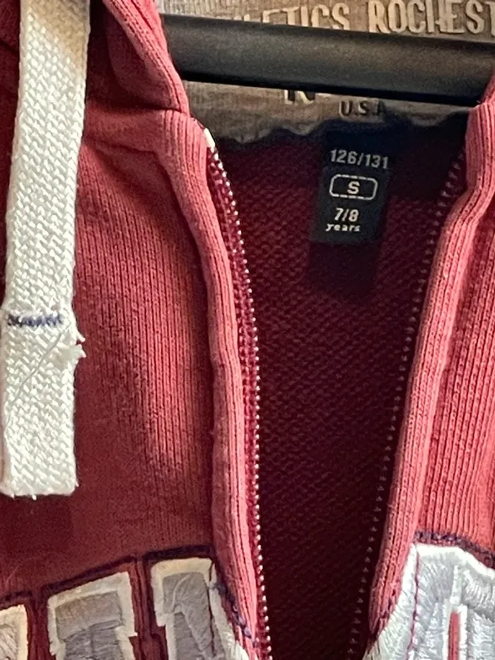Pull champion enfant 7ans - photo numéro 3