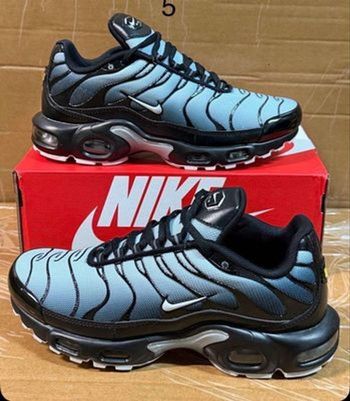 NIKE TN NOIR GRIS 41
