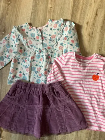 Ensemble jupe + t-shirt manches longues