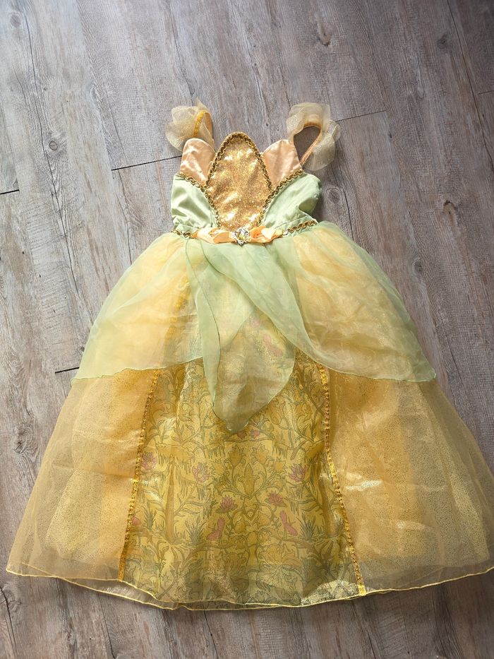 Deguisement disney princesse tiana / la princesse et la grenouille taille 9 / 10 ans disney store - import usa