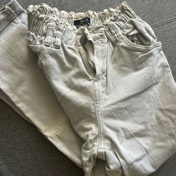 Jean beige bershka