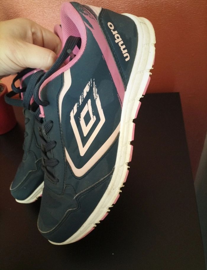 Basket umbro - photo numéro 2