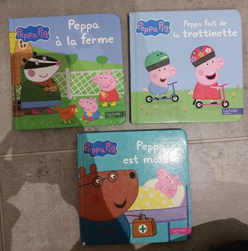 Lot livres PEPPA PIG