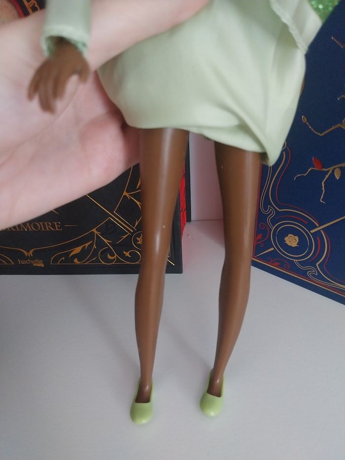 Poupée Tiana Robe Verte Restaurant de Tiana Playset Disney - photo numéro 6