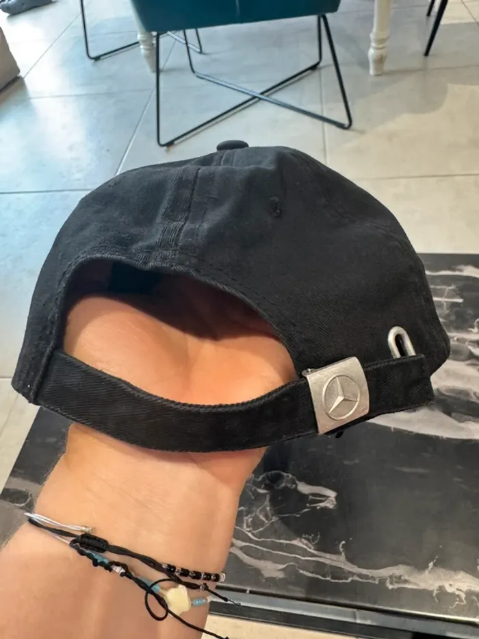 Casquette Mercedes - photo numéro 3