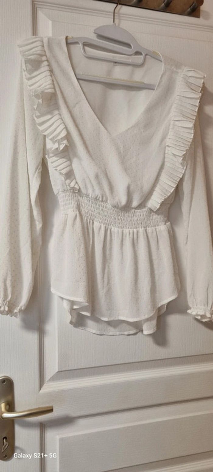 Blouse blanche à volantées Cache-Cache taille 34 - photo numéro 2