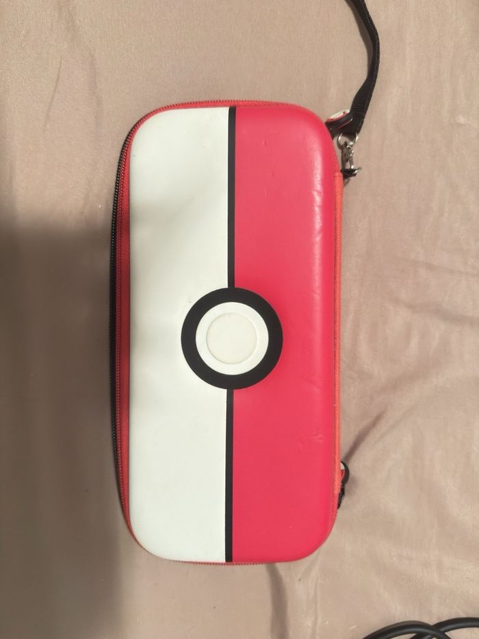 Console portable Nintendo Switch OLED modèle HEG-001 - 64 Go - Blanc - photo numéro 9