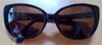 Lunettes de Soleil "Afflelou"