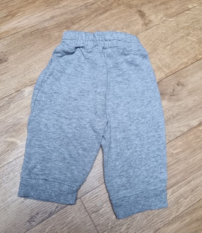 pantalon de jogging gris tex garçon taille 3 mois - photo numéro 3