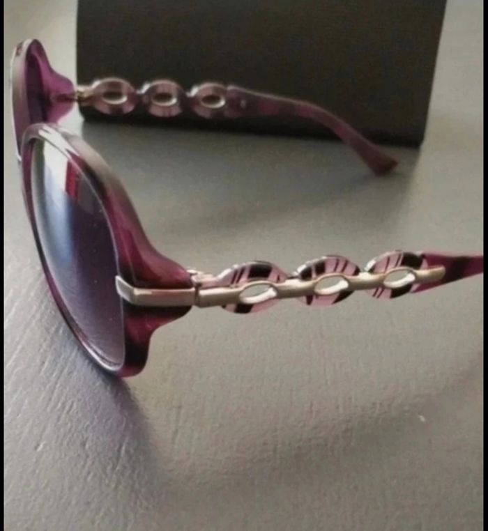 Lunettes de soleil - photo numéro 3