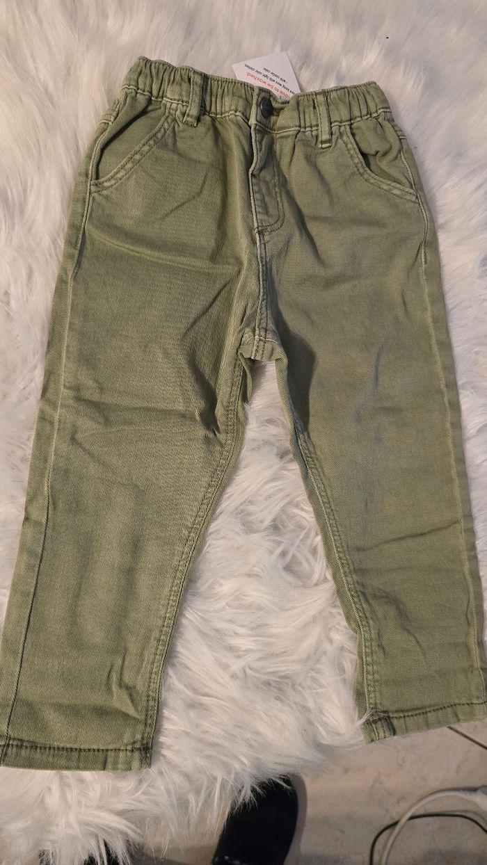 (Neufs non portés) 🏷🏷🥰😍💙ensemble pantalon relax et teeshirt ml 36mois/3ans garçon 🏷🥰😍 - photo numéro 2