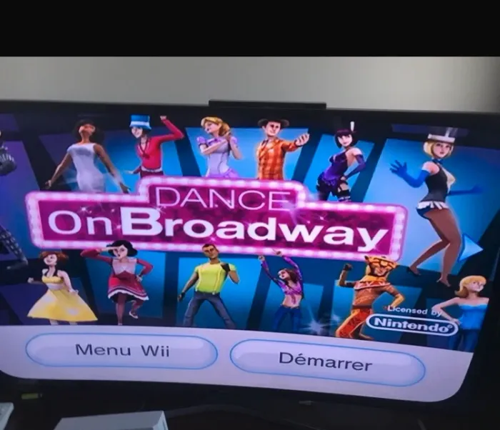 dance on brodway sur Nintendo wii testé et fonctionnel complet avec notice - photo numéro 2