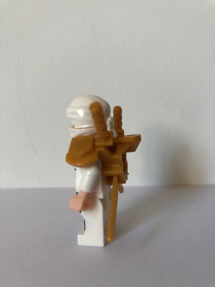 Figurine type lego Ninja Ninjago. - photo numéro 2
