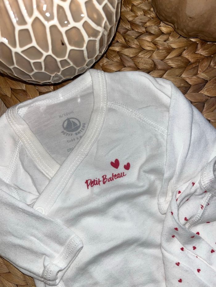 Lot body petit bateau - photo numéro 3